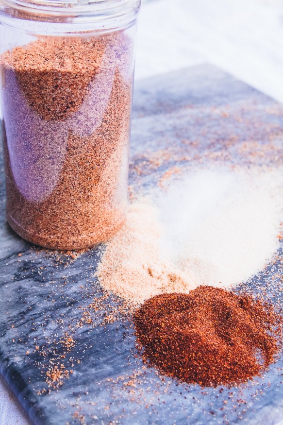 Texas Style Dry Rub For BBQs. Perfect for Chicken, Pork or Beef! #BBQ #Rub #Spice 