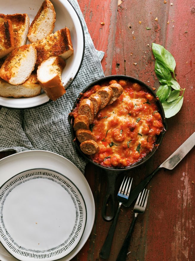 This Gnocchi and Marinara skillet, is a simple to make gnocchi bake that is loaded with cheese and baked off to get a that beautiful golden brown cheese layer on top. 