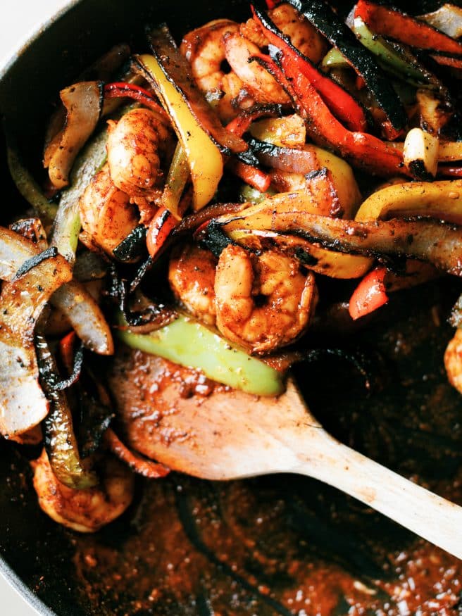 
Shrimp Fajitas on a rice bowl with a little tequila and lime to jazz things up. Topped with an optional spicy avocado crema that will make your taste buds dance!