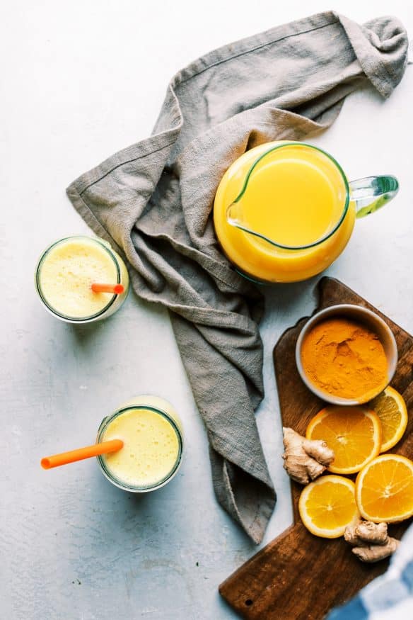 This orange juice ginger and turmeric smoothie is the perfect breakfast or afternoon snack to get a great source of immune supporting nutrients into your system. 